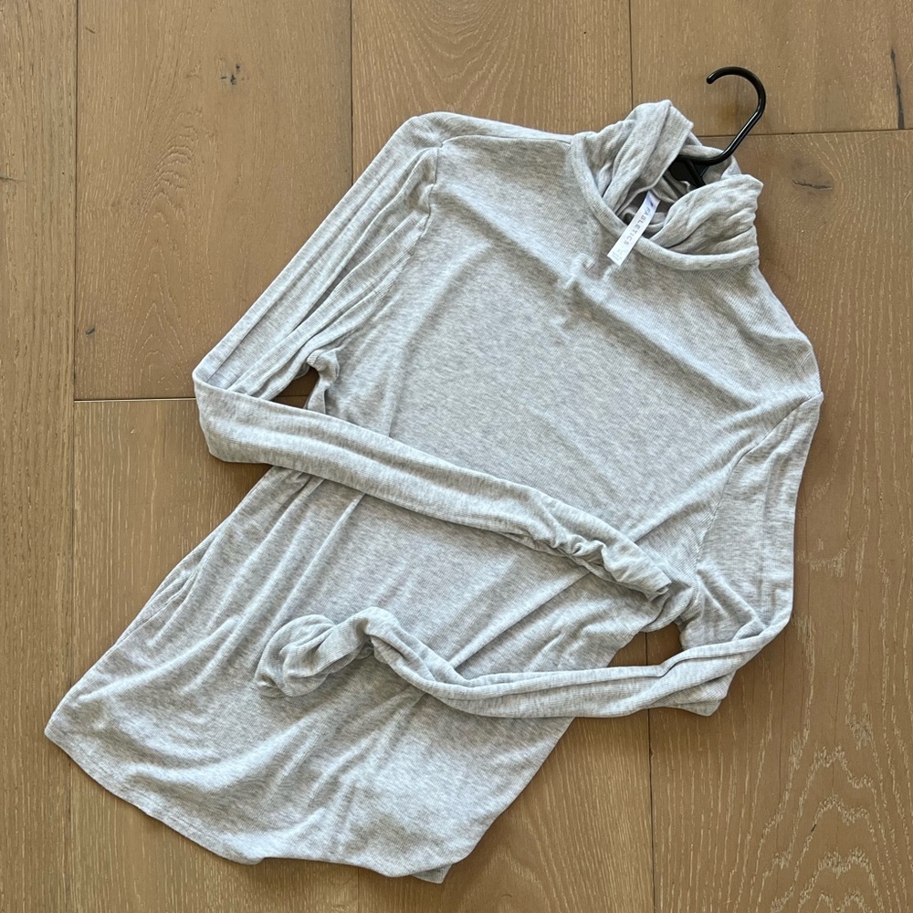 Fabletics turtleneck top